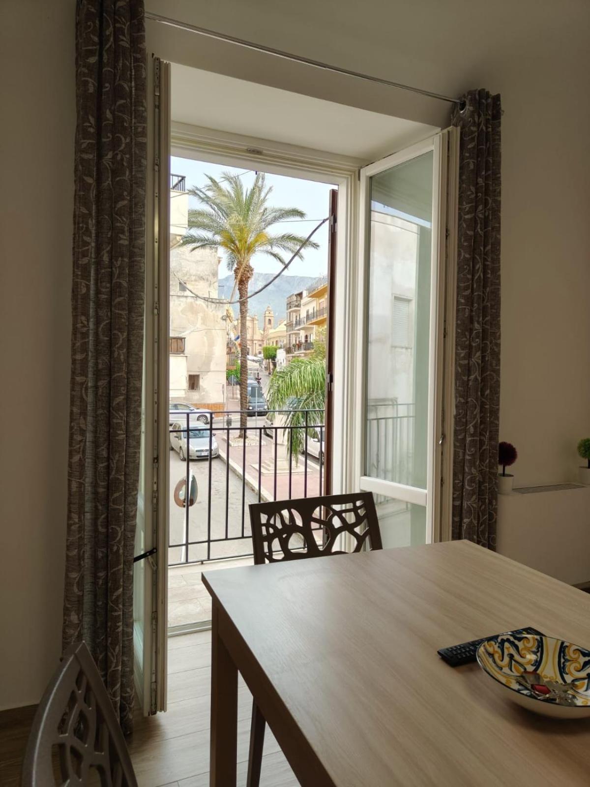 Terrasini Center Apartments Zewnętrze zdjęcie