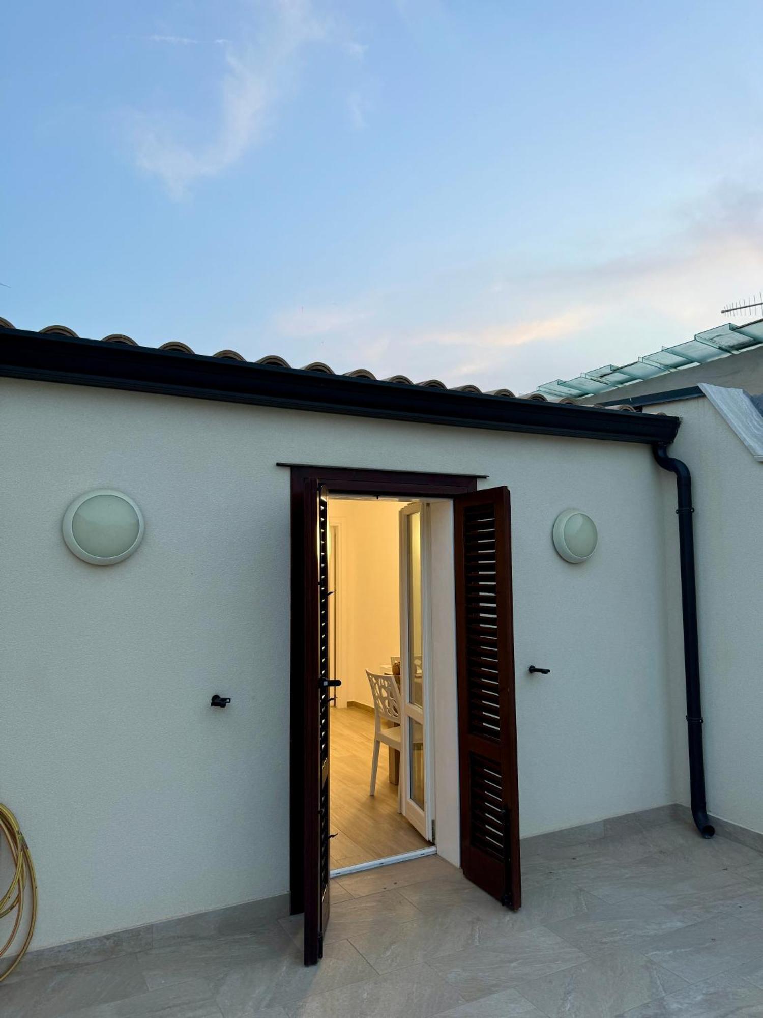 Terrasini Center Apartments Zewnętrze zdjęcie