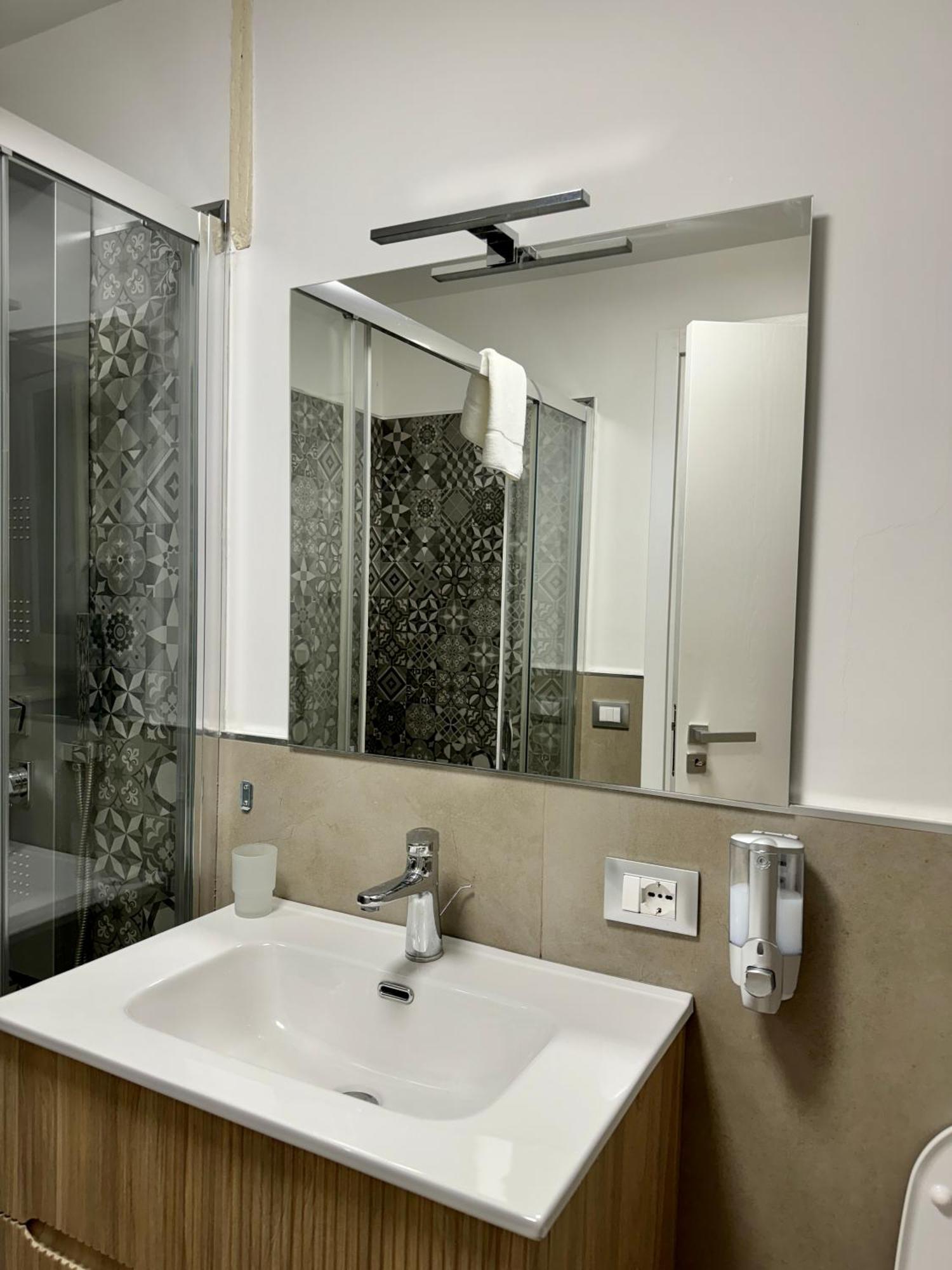 Terrasini Center Apartments Zewnętrze zdjęcie